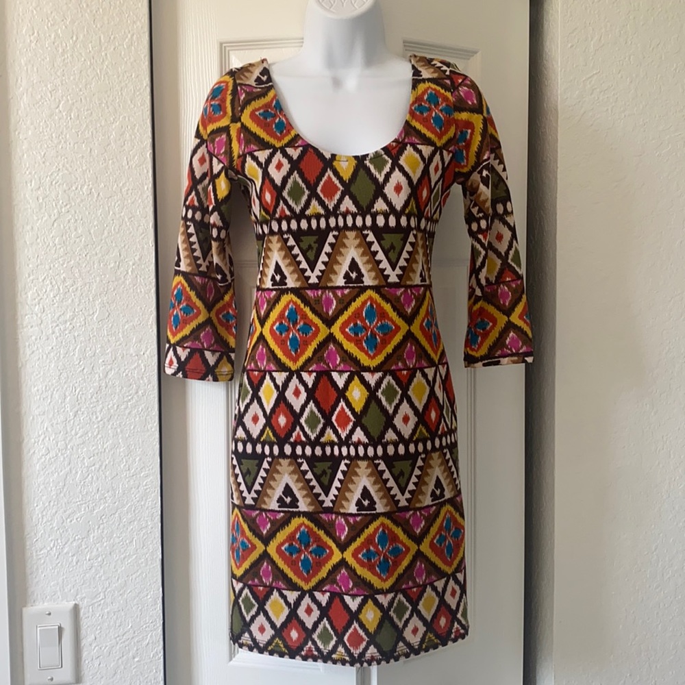Love Culture Geometric Multi Colored Dress Small
